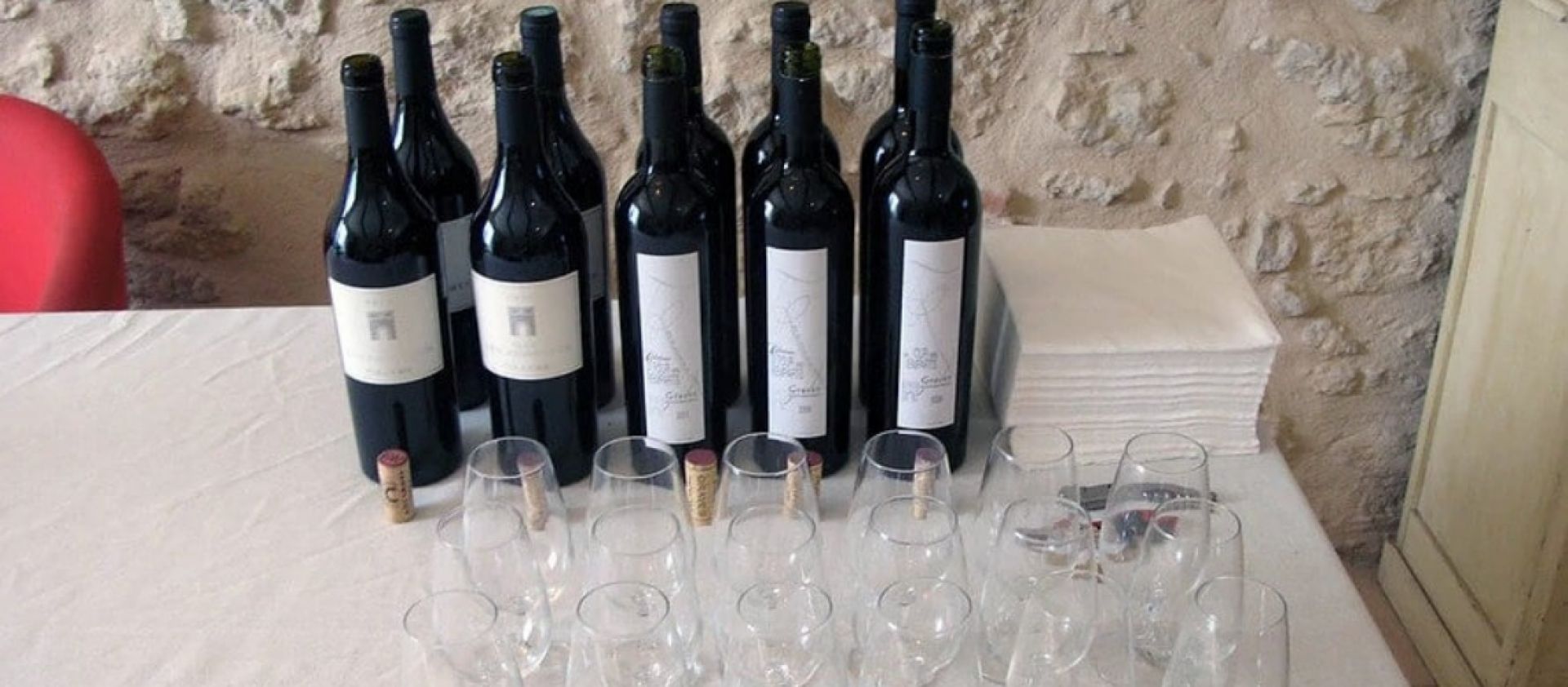 Photo for: Chateau Les Remparts, Vineyard from Aquitaine, France