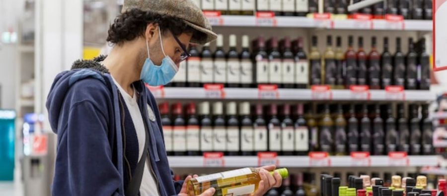 Photo for: All you need to know about the Independent Bottle Shops of Chicago