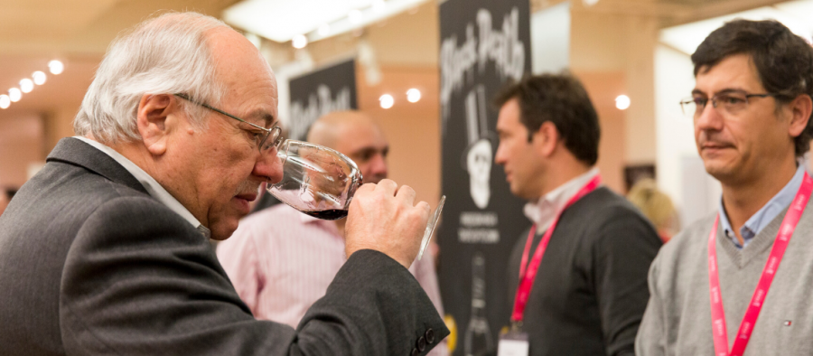 Photo for: USATT focuses on the needs of importers and distributors